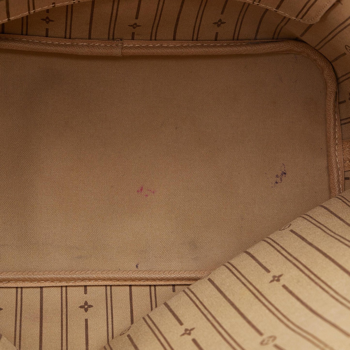 Louis Vuitton Monogram Neverfull MM (SHG-G2DgIA)
