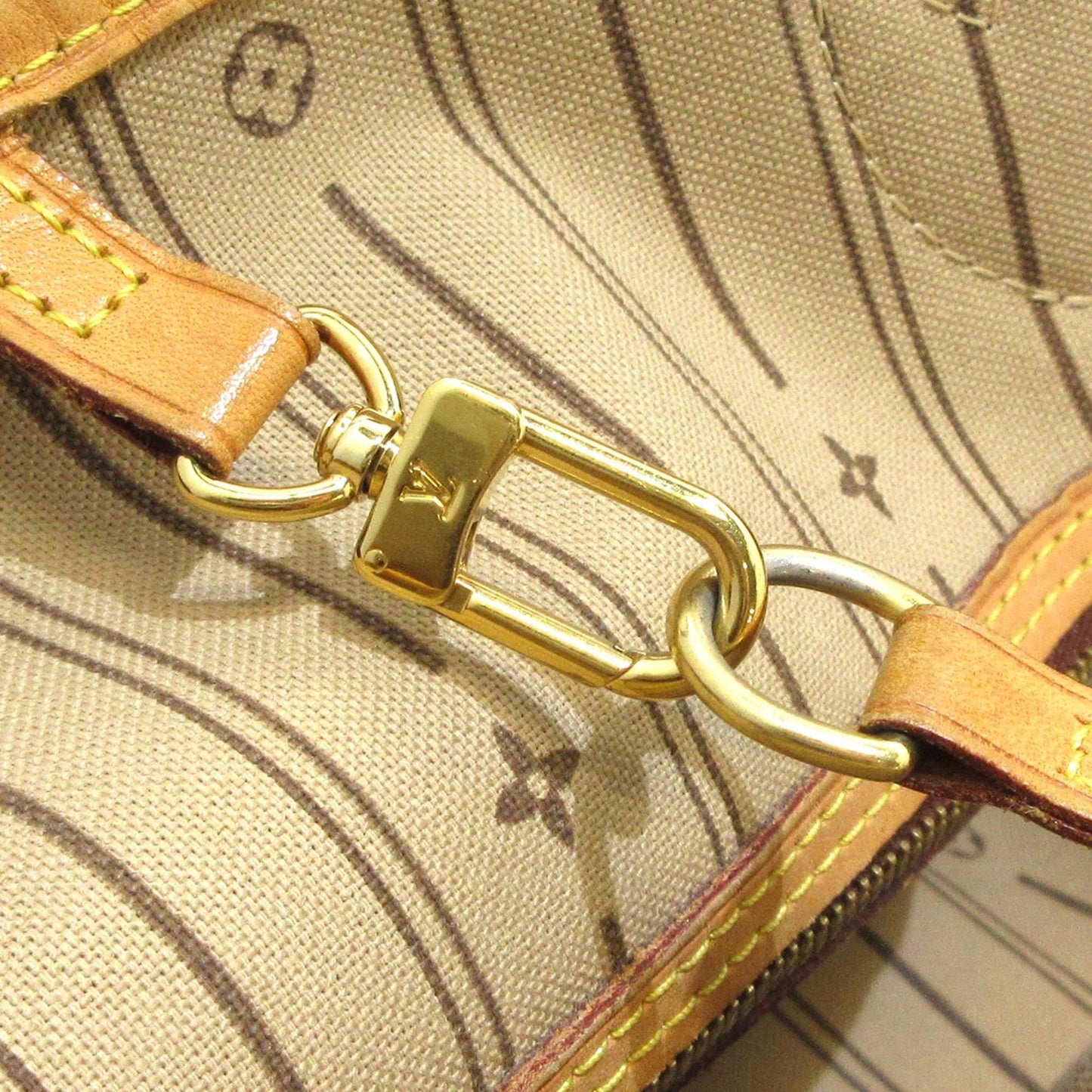 Louis Vuitton Monogram Neverfull MM (SHG-eaSAMd)