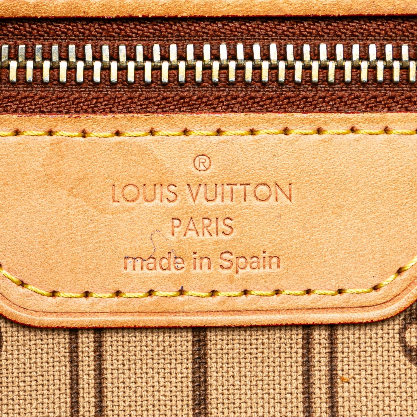 Louis Vuitton Monogram Neverfull MM (SHG-KUcsTs)