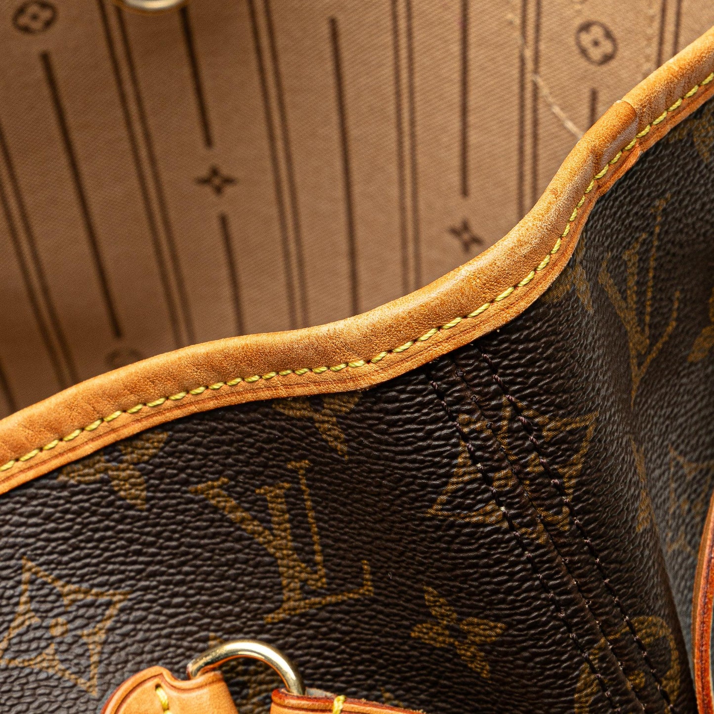 Louis Vuitton Monogram Neverfull MM (SHG-RKWn7R)