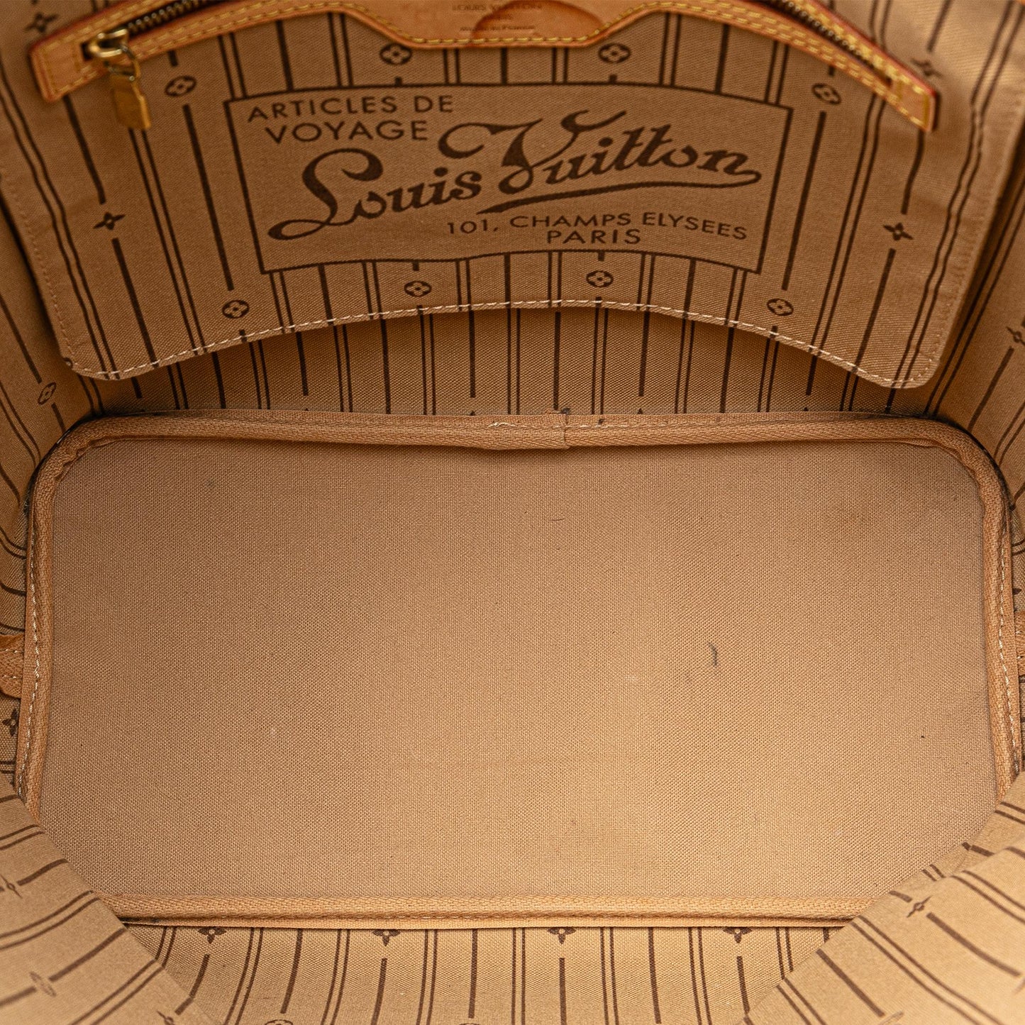 Louis Vuitton Monogram Neverfull MM (SHG-8UiGnB)
