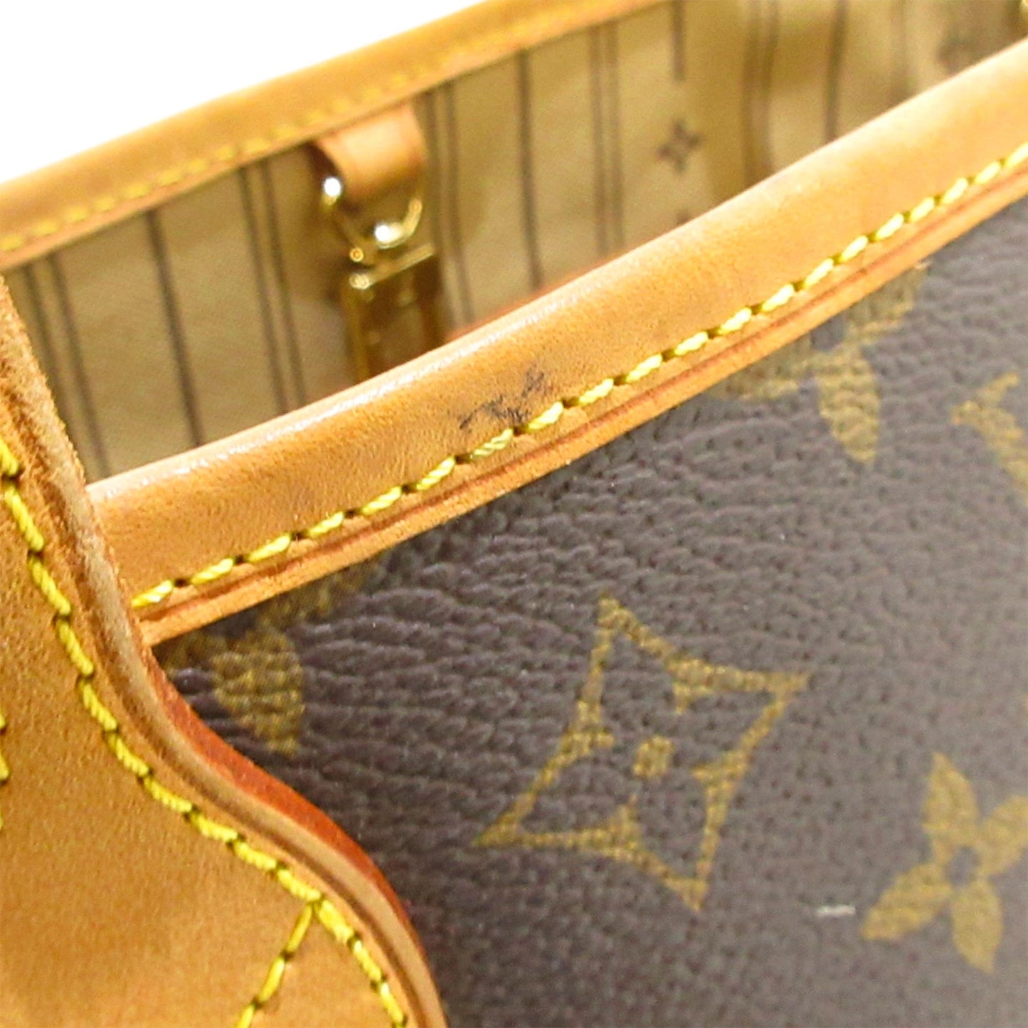 Louis Vuitton Monogram Neverfull PM (SHG-mm31dx)