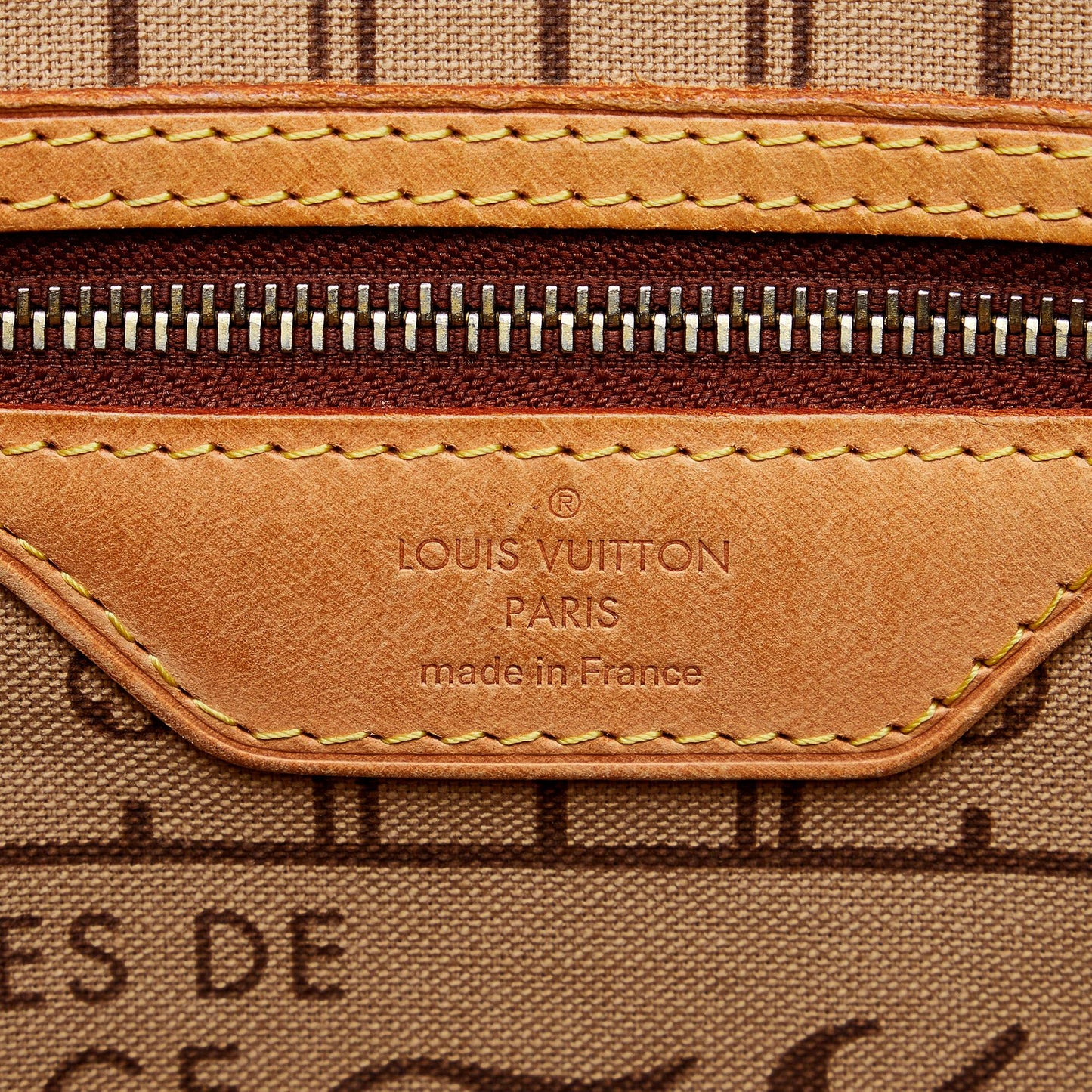 Louis Vuitton Monogram Neverfull PM (SHG-THiJyp)