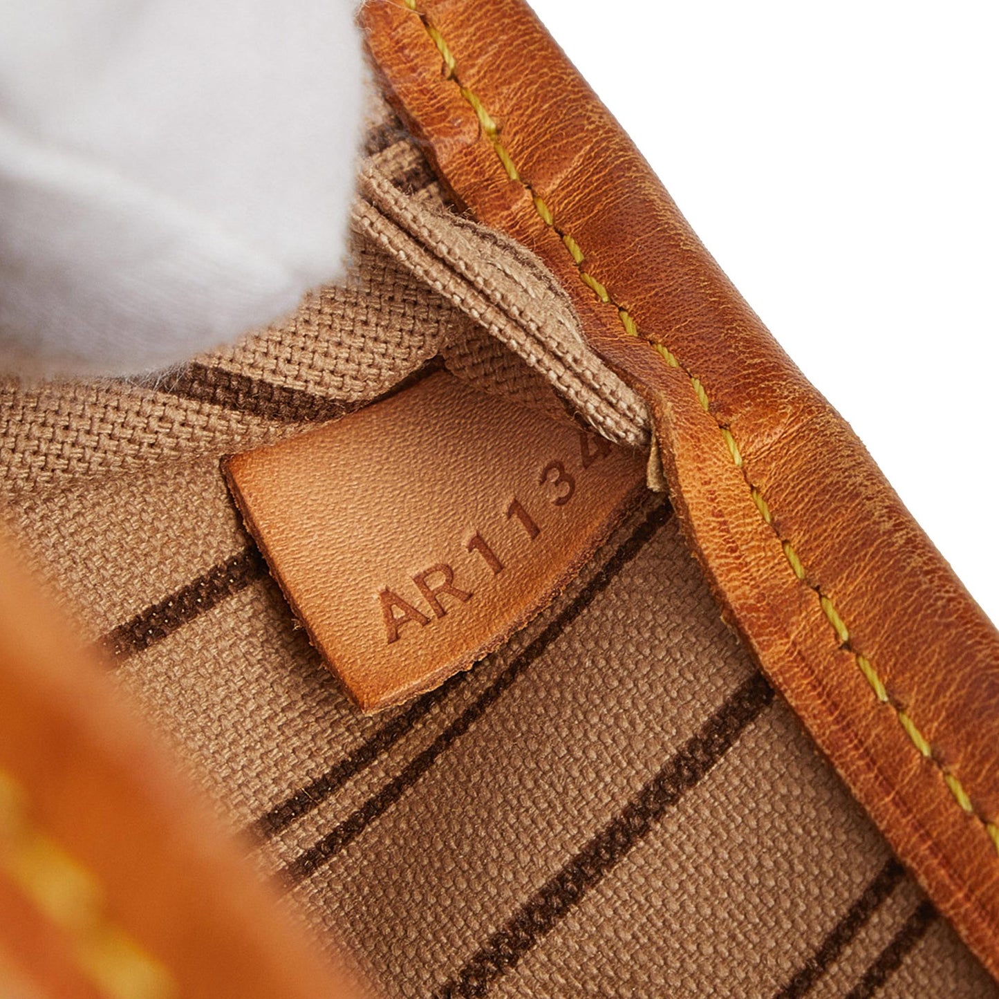 Louis Vuitton Monogram Neverfull PM (SHG-bKNqKJ)