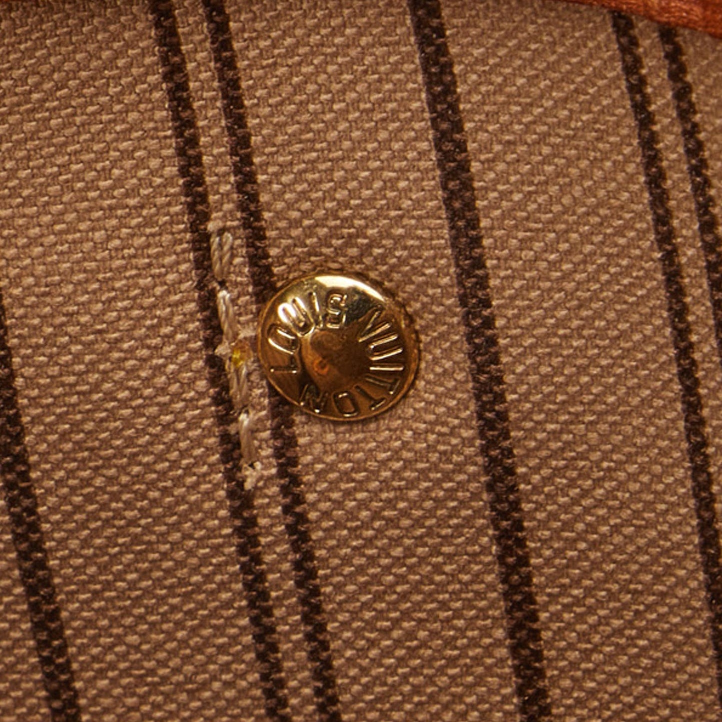 Louis Vuitton Monogram Neverfull PM (SHG-bKNqKJ)