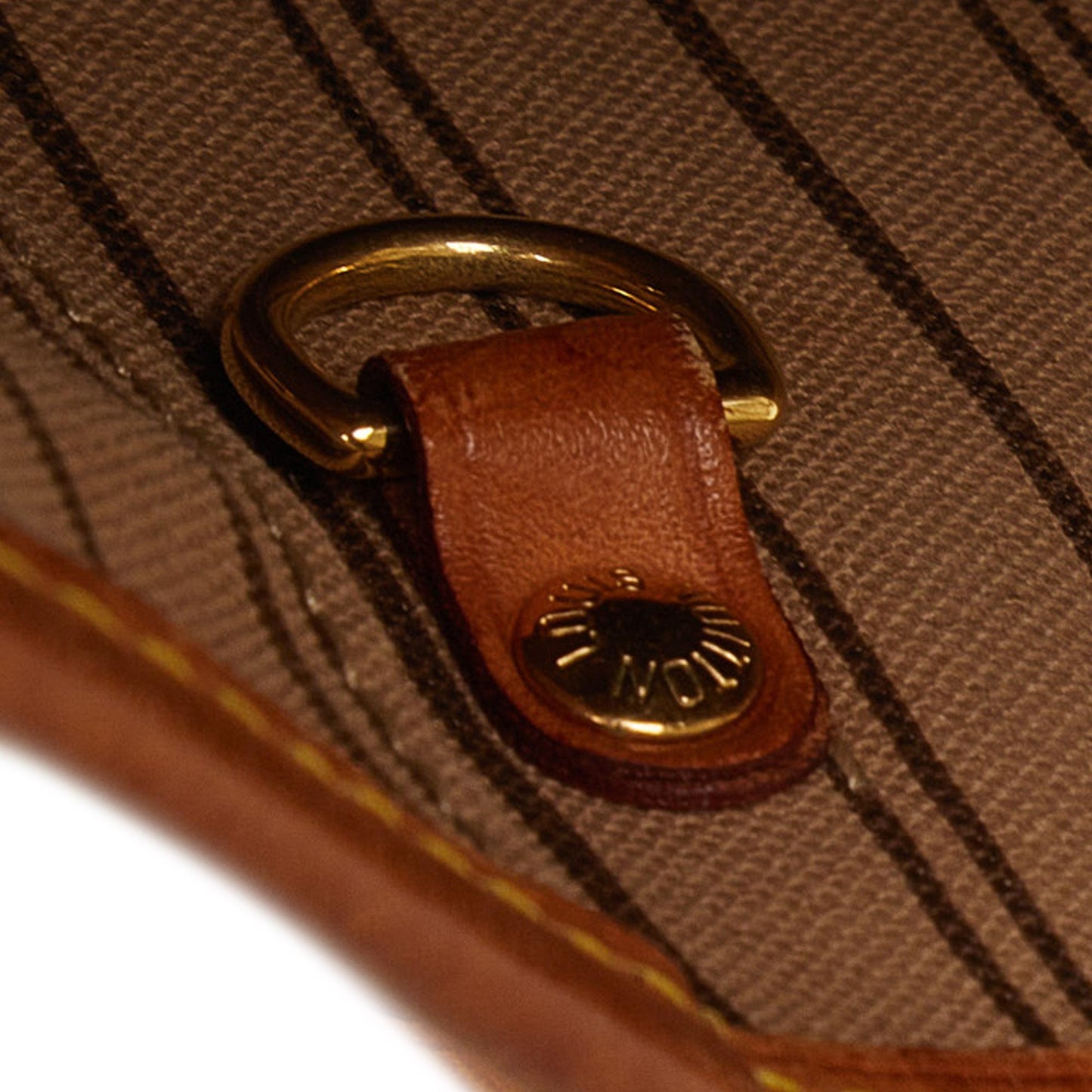 Louis Vuitton Monogram Neverfull PM (SHG-bKNqKJ)