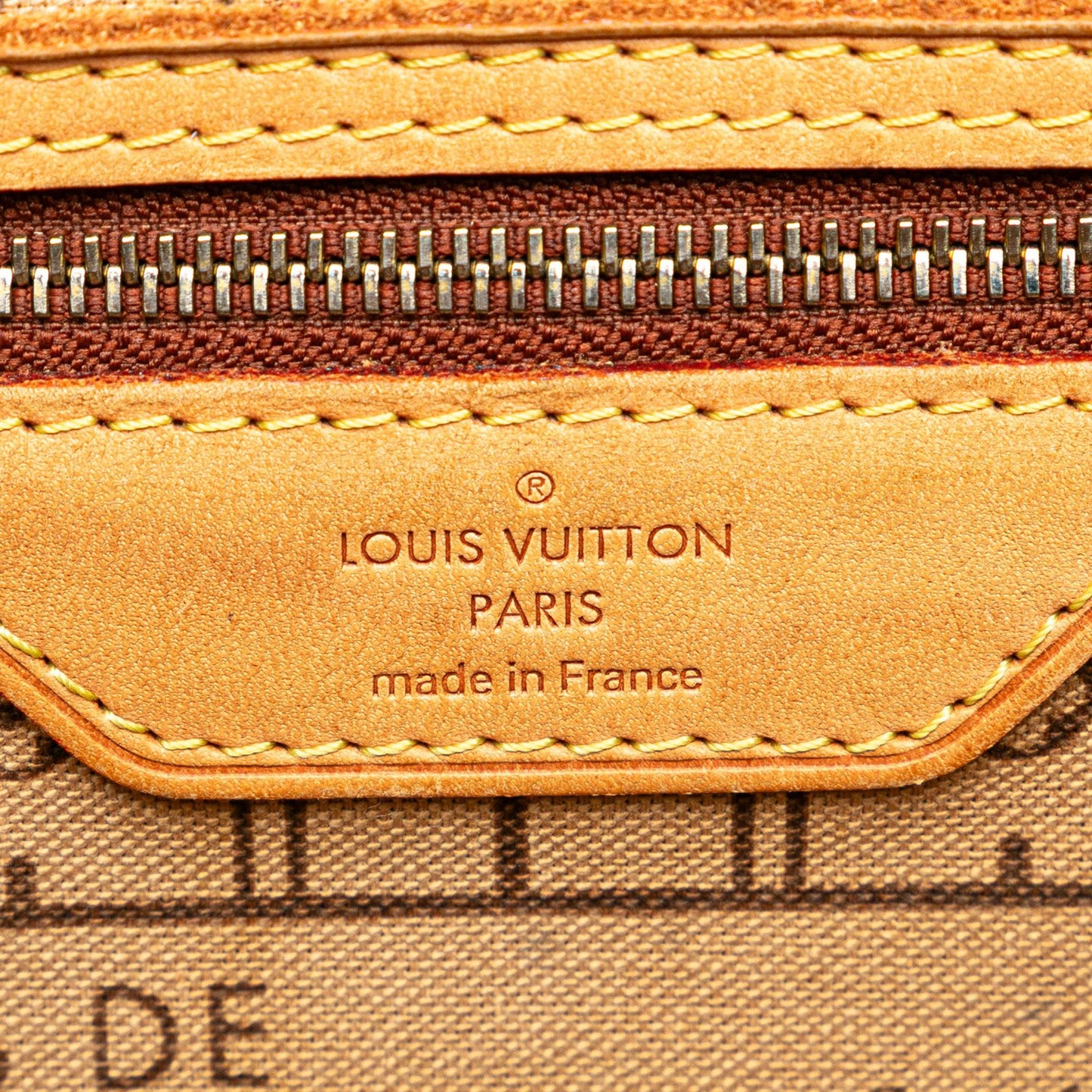 Louis Vuitton Monogram Neverfull PM (SHG-P1YINO)