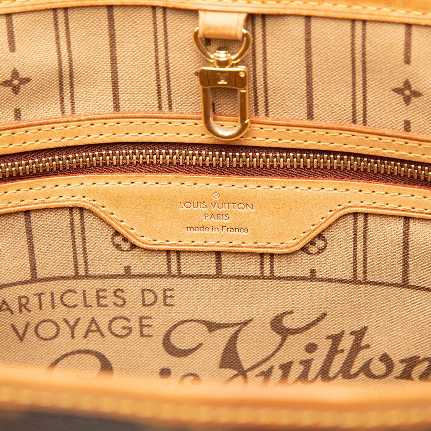 Louis Vuitton Monogram Neverfull PM