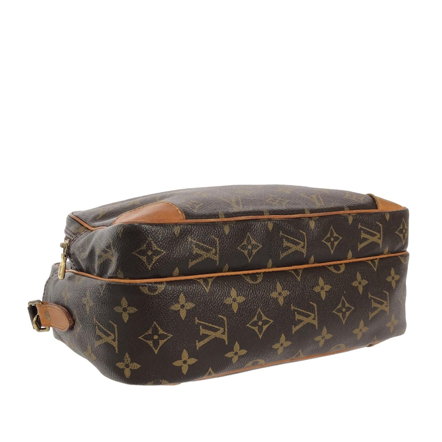 Louis Vuitton Monogram Nil Crossbody Bag (SHG-VVI87o)