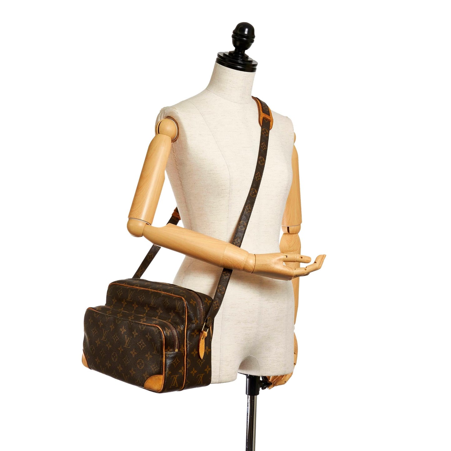 Louis Vuitton Monogram Nile (SHG-28591)