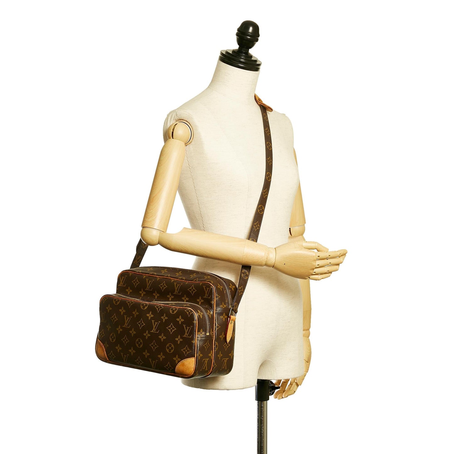Louis Vuitton Monogram Nile (SHG-28648)