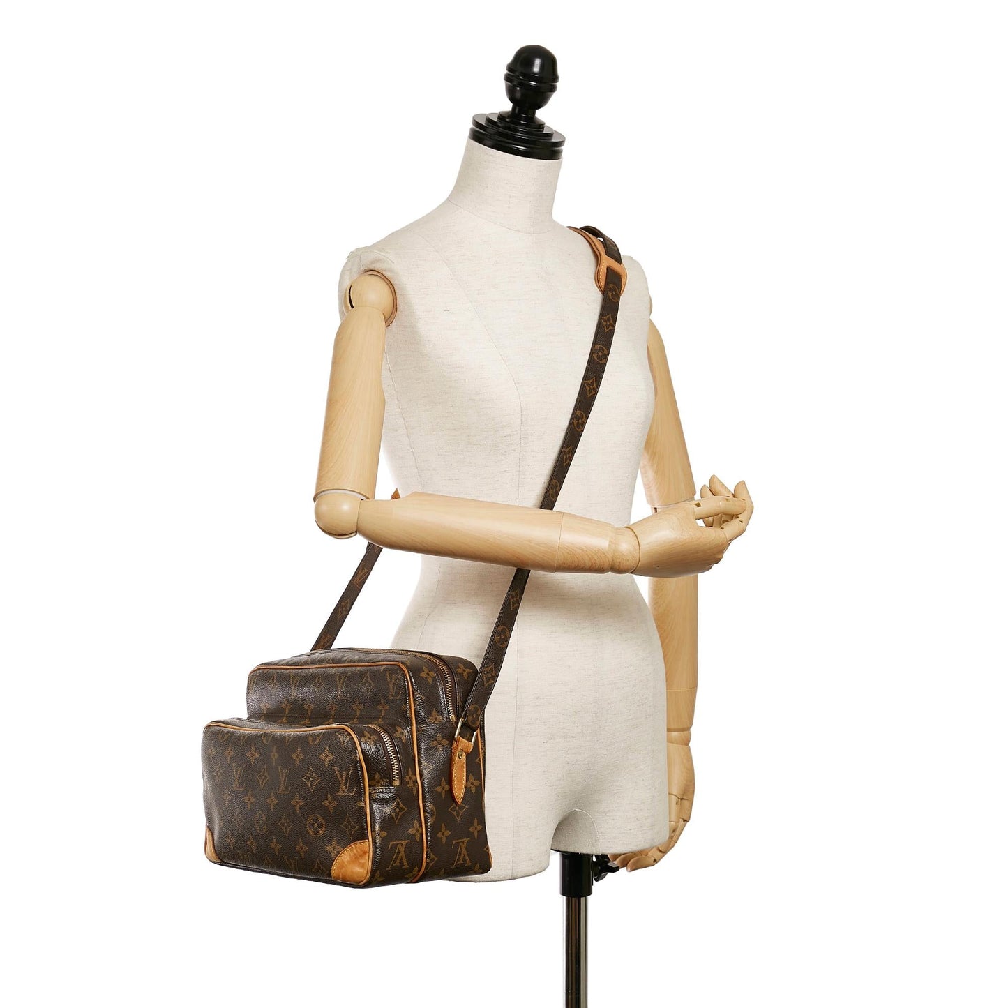 Louis Vuitton Monogram Nile (SHG-33934)