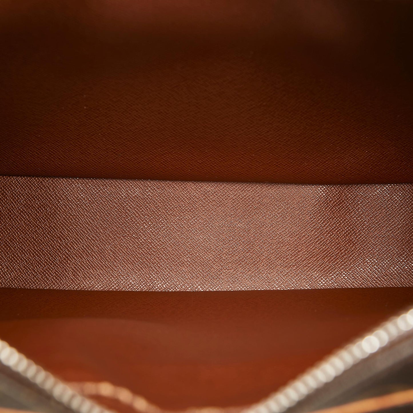 Louis Vuitton Monogram Nile (SHG-36250)
