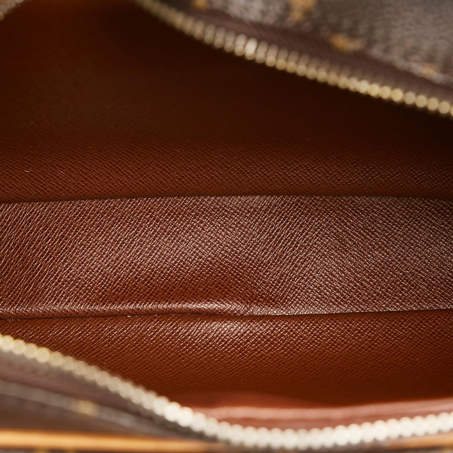 Louis Vuitton Monogram Nile (SHG-36250)