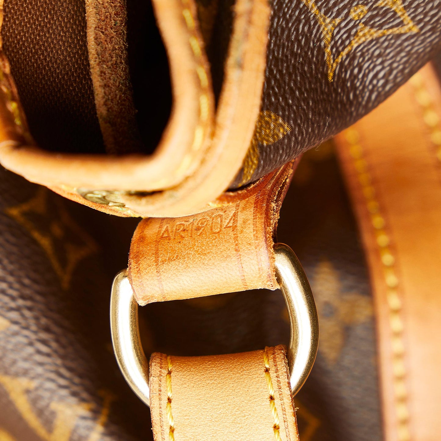 Louis Vuitton Monogram Noe GM (SHG-g51hcA)