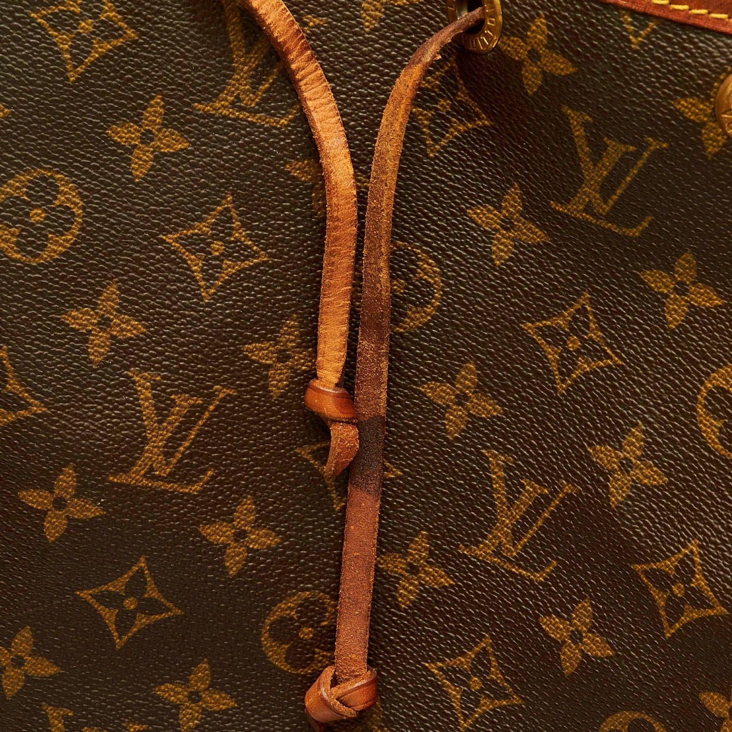 Louis Vuitton Monogram Noe (SHG-31404)
