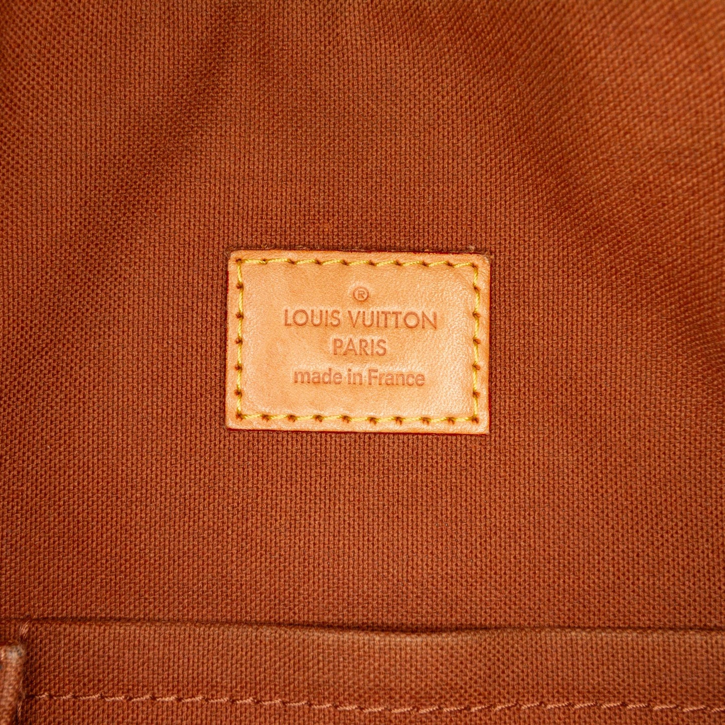 Louis Vuitton Monogram Odeon GM (SHG-MksxeE)