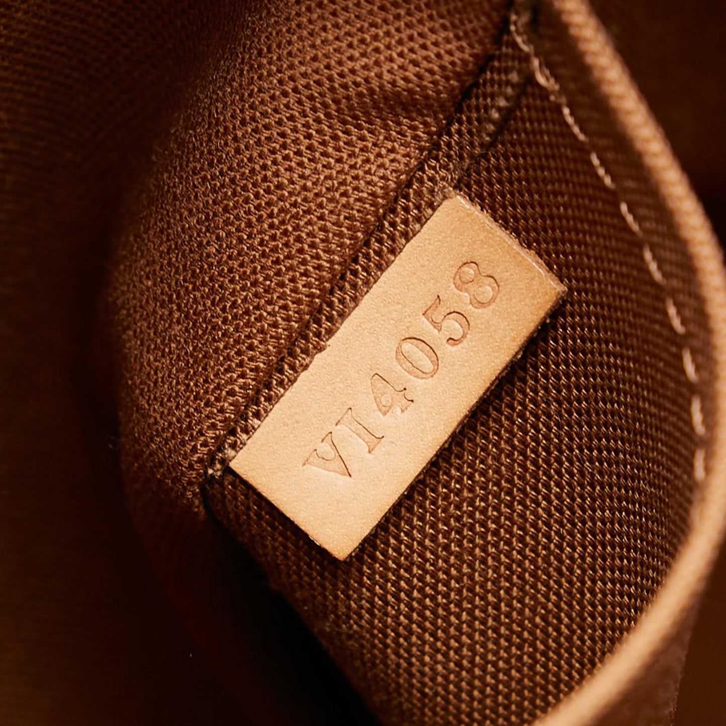 Louis Vuitton Monogram Odeon MM (SHG-Ppla7I)