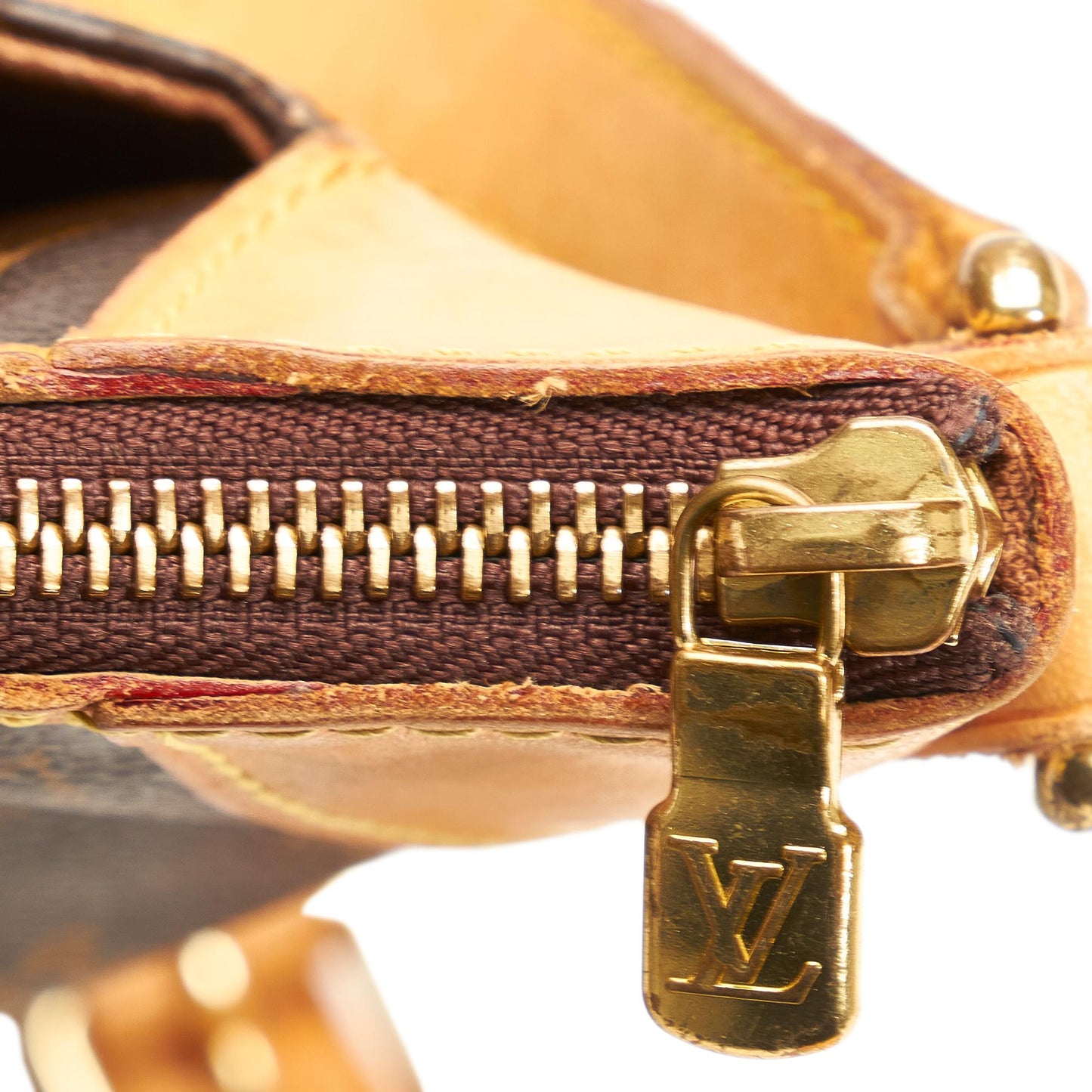 Louis Vuitton Monogram Odeon MM (SHG-KiUAGu)