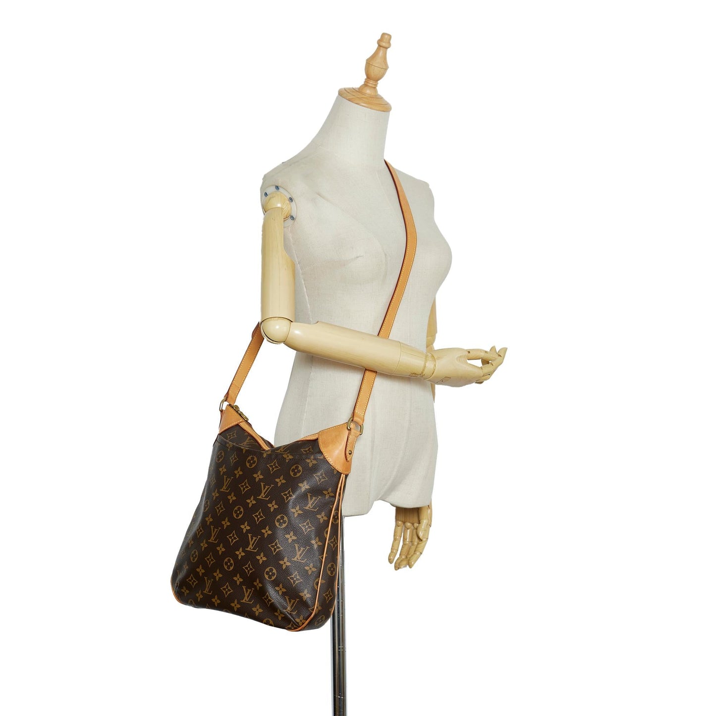 Louis Vuitton Monogram Odeon MM (SHG-EpEI1L)