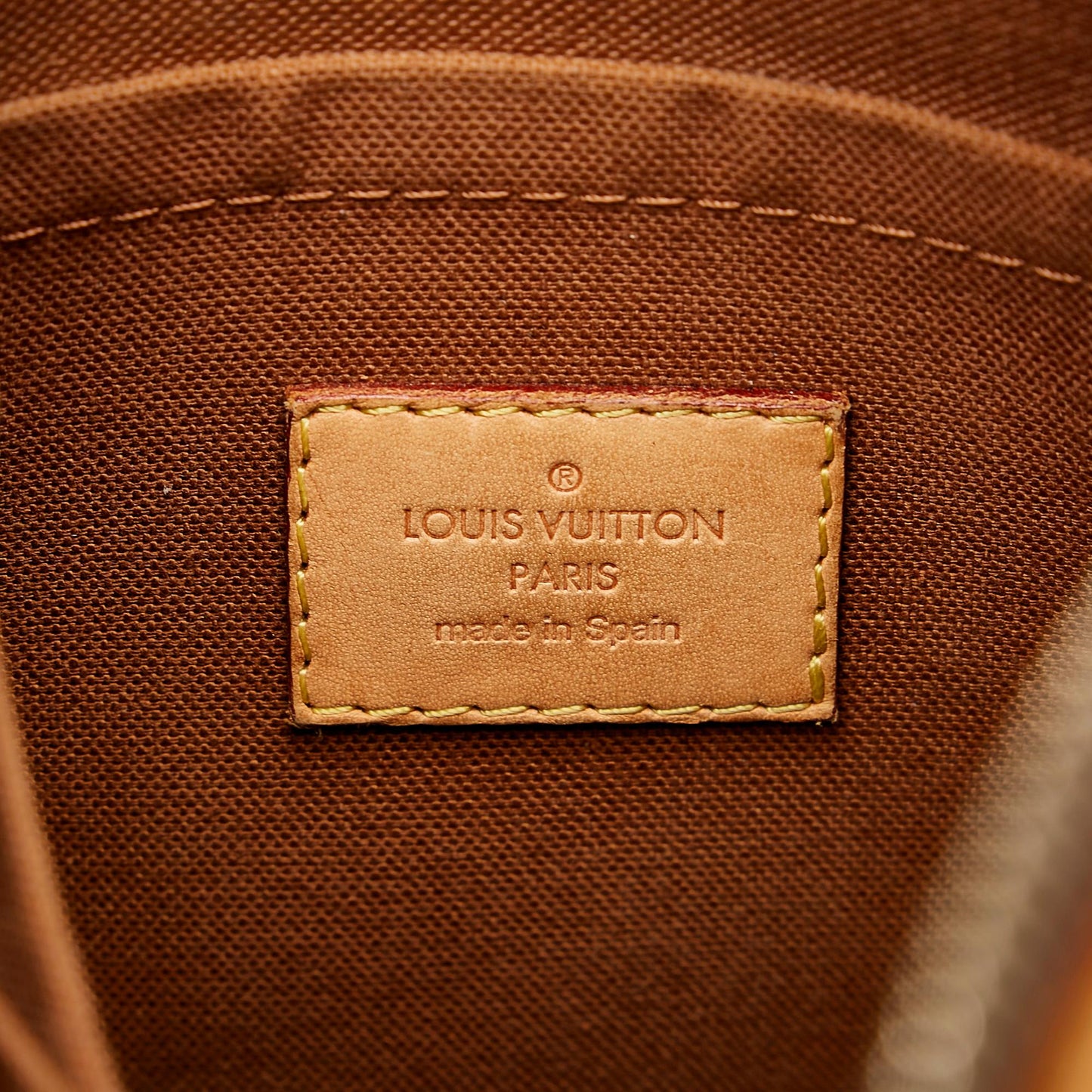 Louis Vuitton Monogram Odeon PM (SHG-QIl4Xl)
