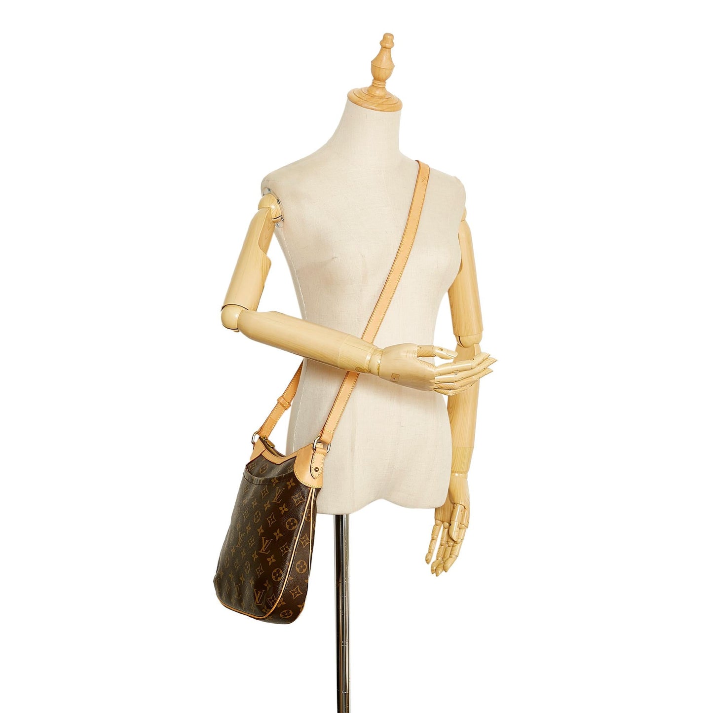 Louis Vuitton Monogram Odeon PM (SHG-mzb6RM)