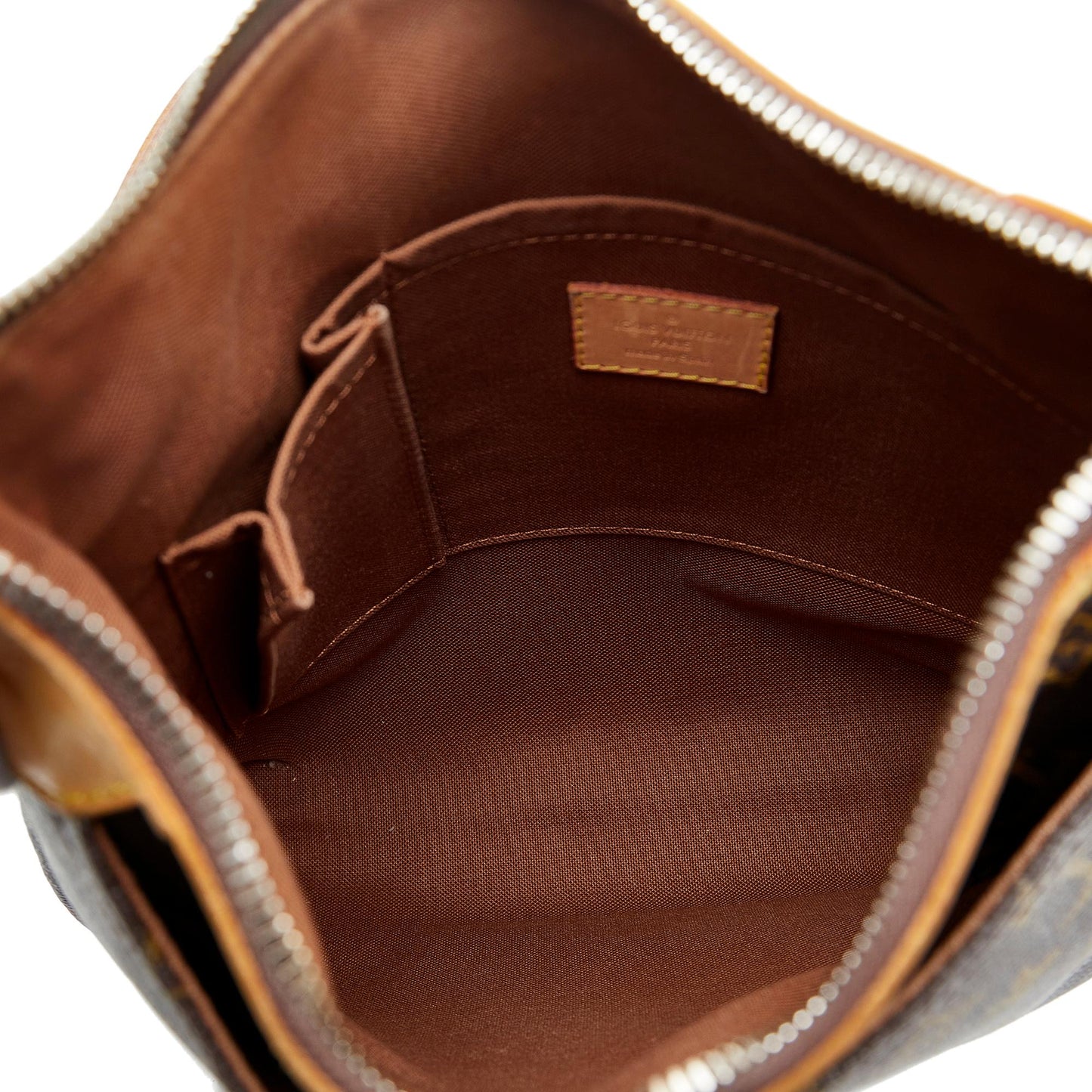 Louis Vuitton Monogram Odeon PM (SHG-6DF1zN)