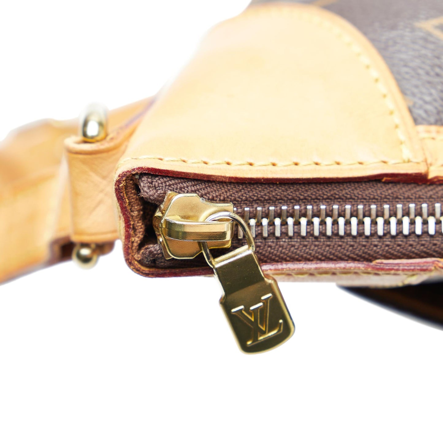 Louis Vuitton Monogram Odeon PM (SHG-OUJztx)