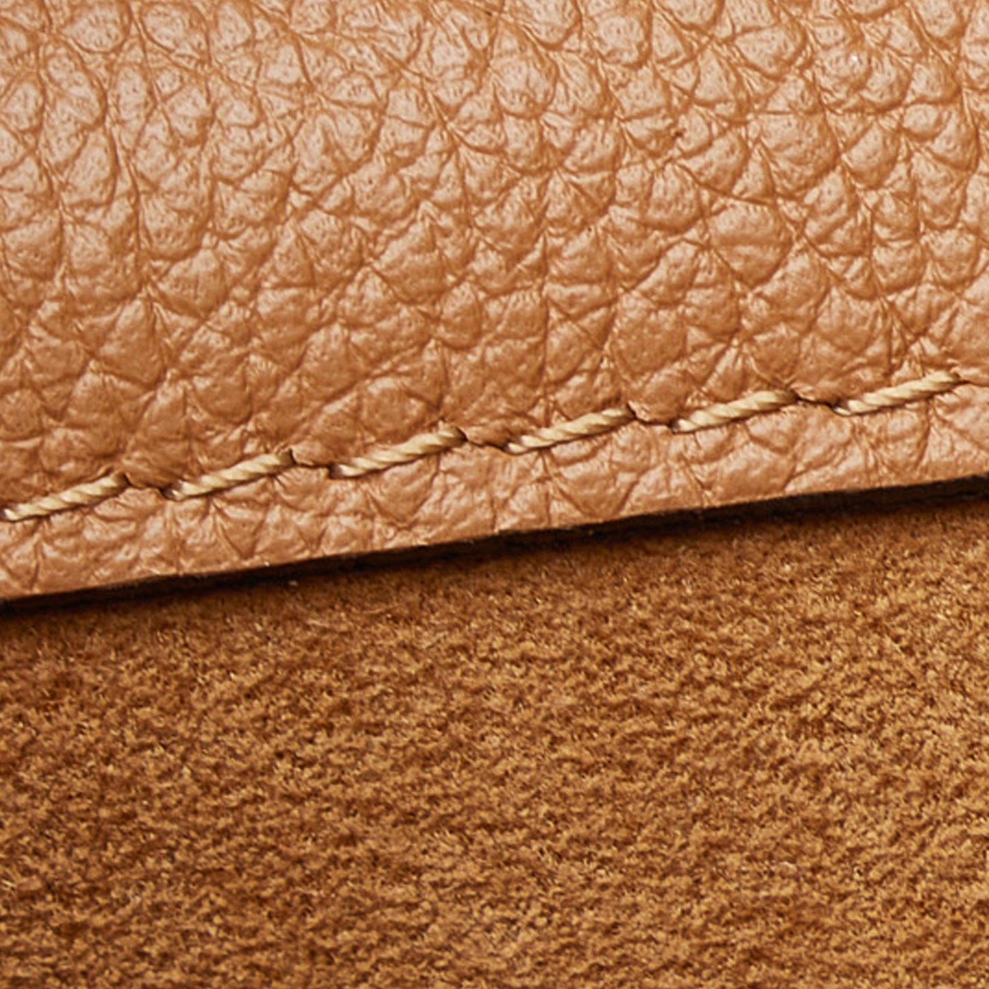Louis Vuitton Monogram On My Side MM (SHG-C7r5xs)