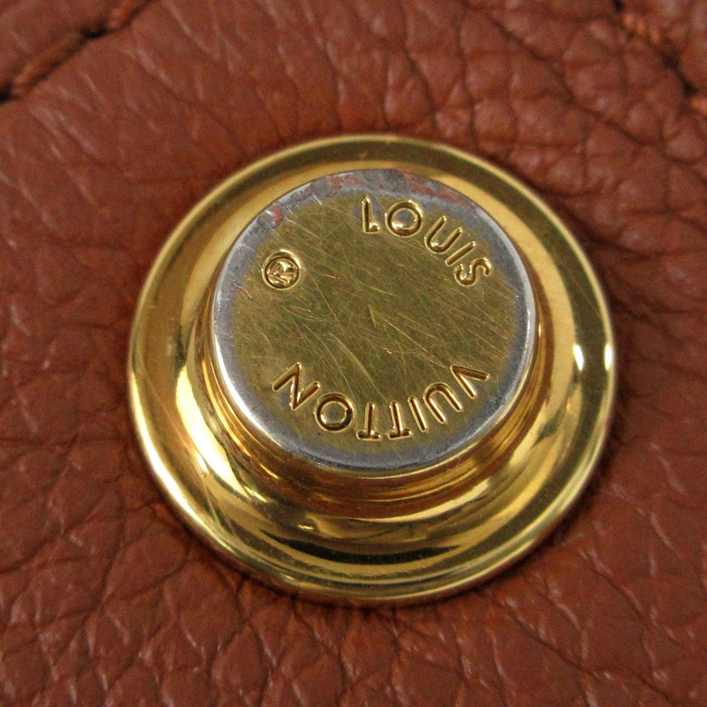 Louis Vuitton Monogram On My Side MM (SHG-4jSzPb)