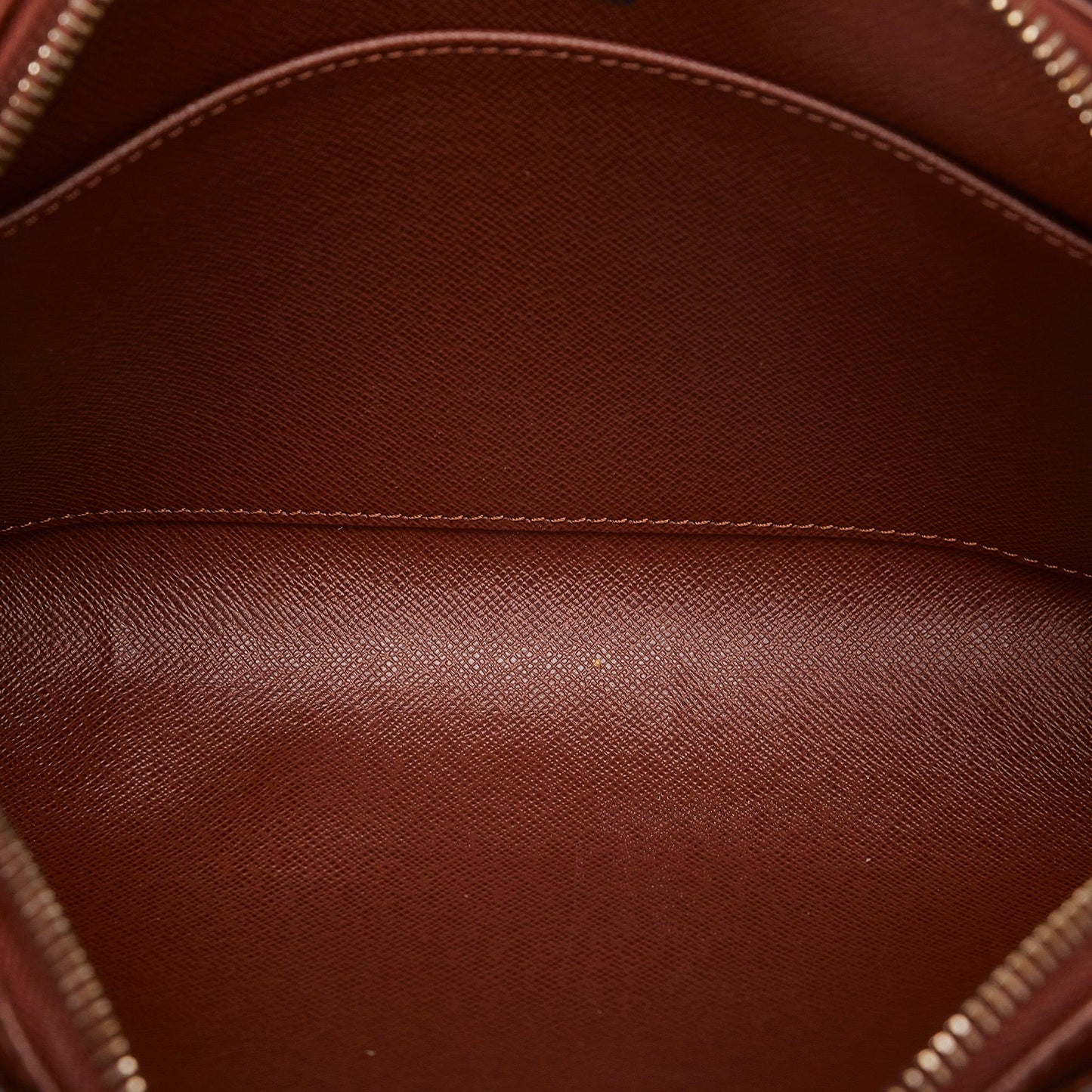 Louis Vuitton Monogram Orsay (SHG-pGSMox)