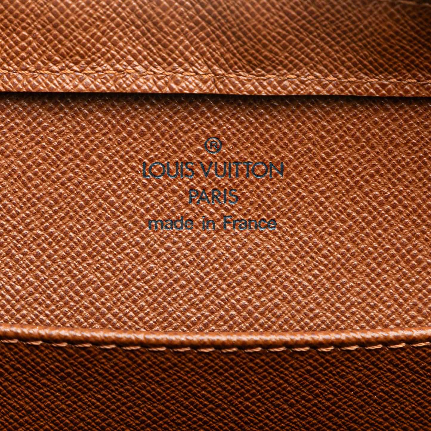 Louis Vuitton Monogram Orsay (SHG-V3gzzO)