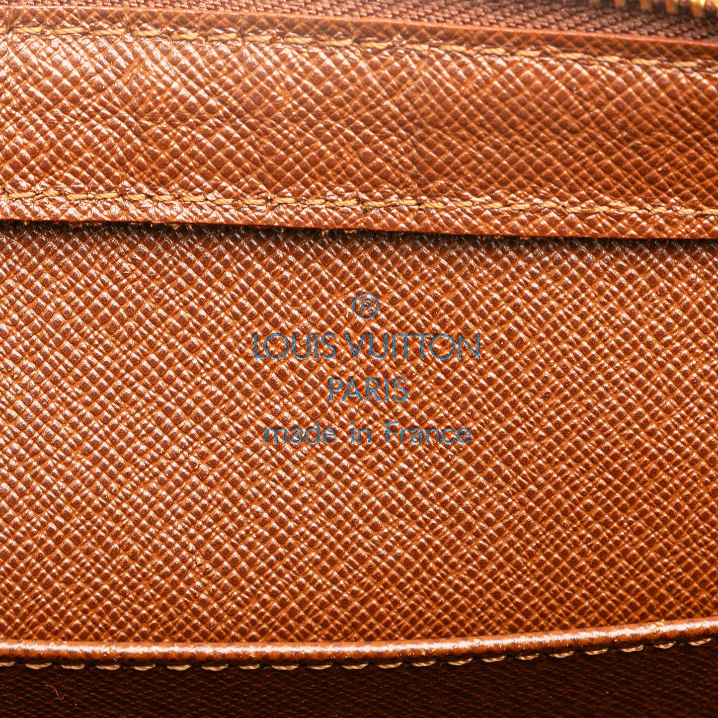 Louis Vuitton Monogram Orsay (SHG-u2MHkh)