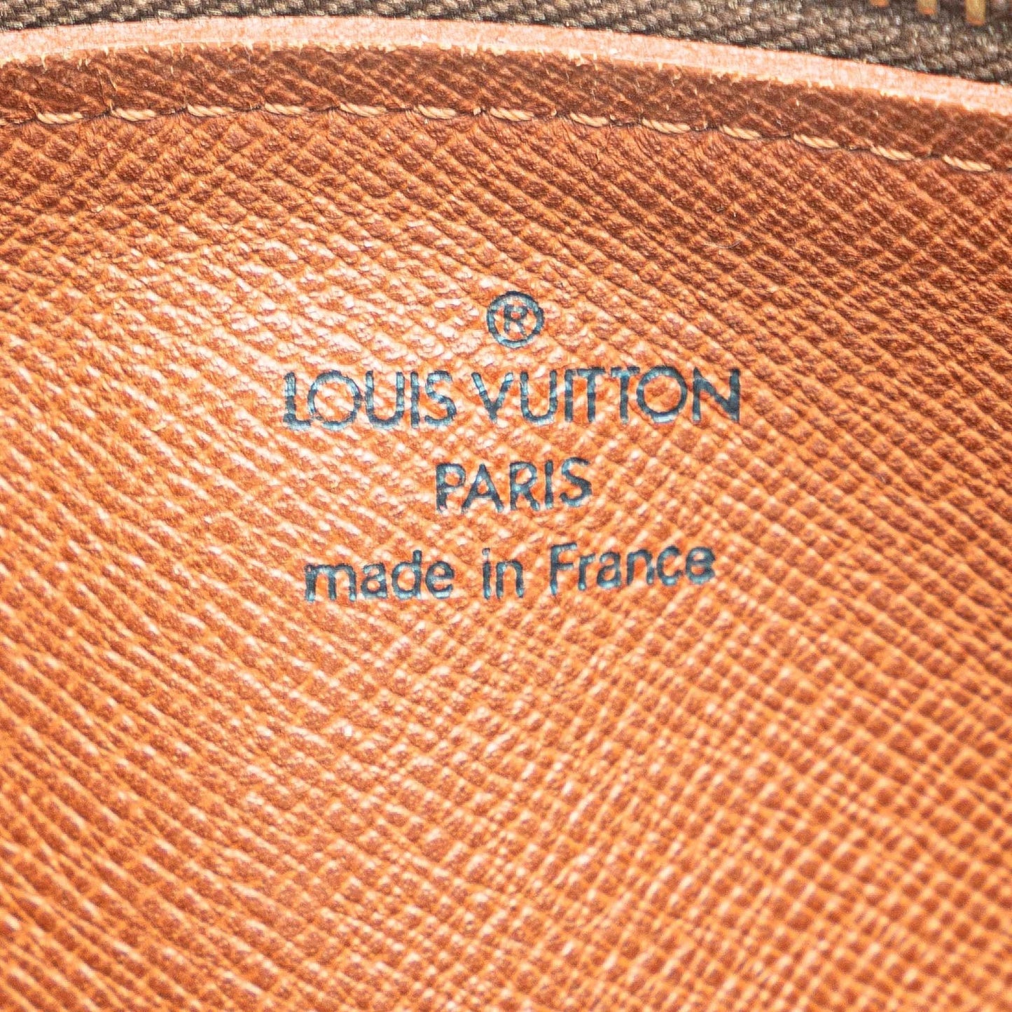 Louis Vuitton Monogram Papillon 26 (SHG-zbXIVf)