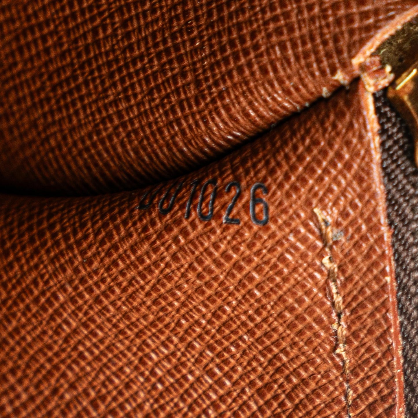 Louis Vuitton Monogram Papillon 26 (SHG-oaWj0n)