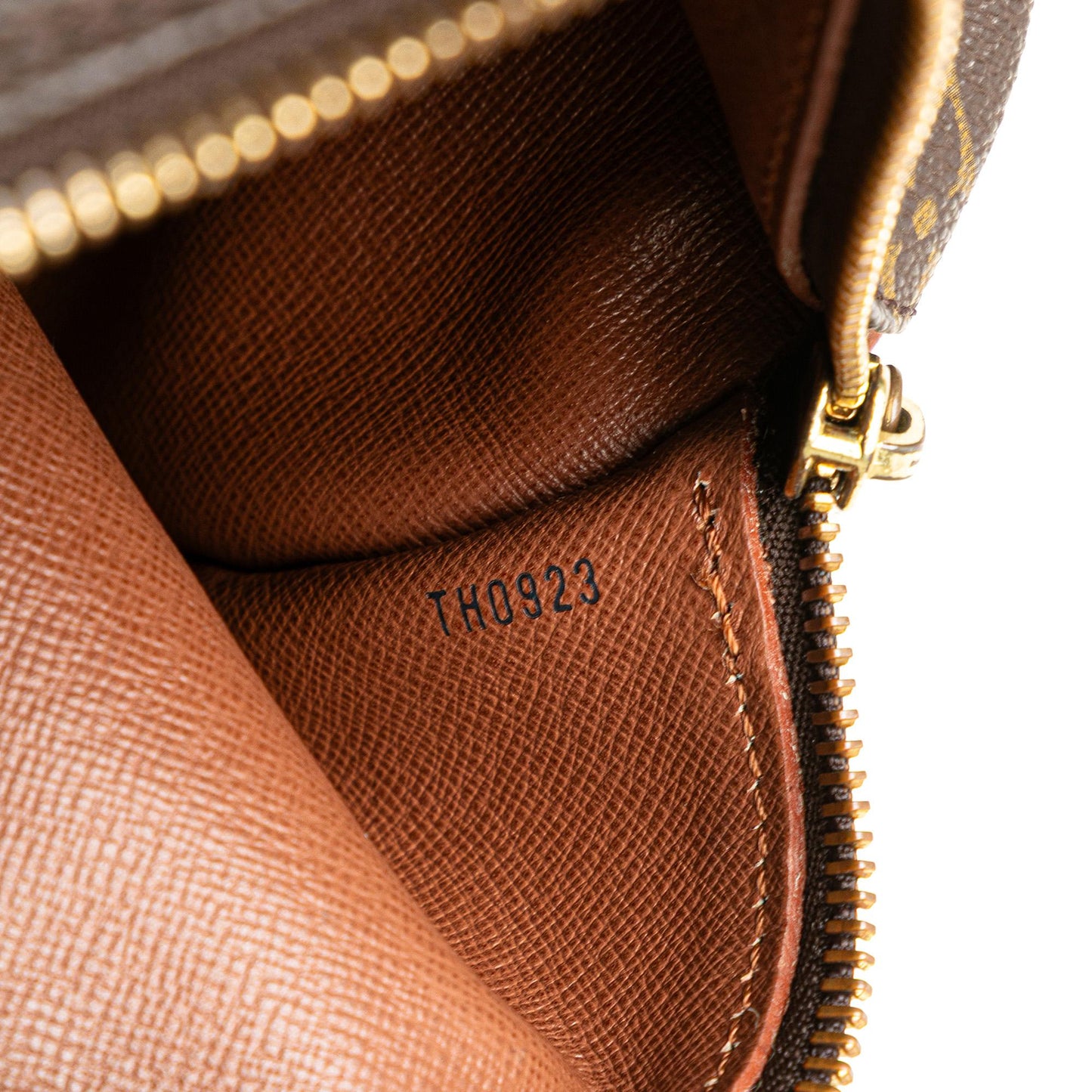 Louis Vuitton Monogram Papillon 26