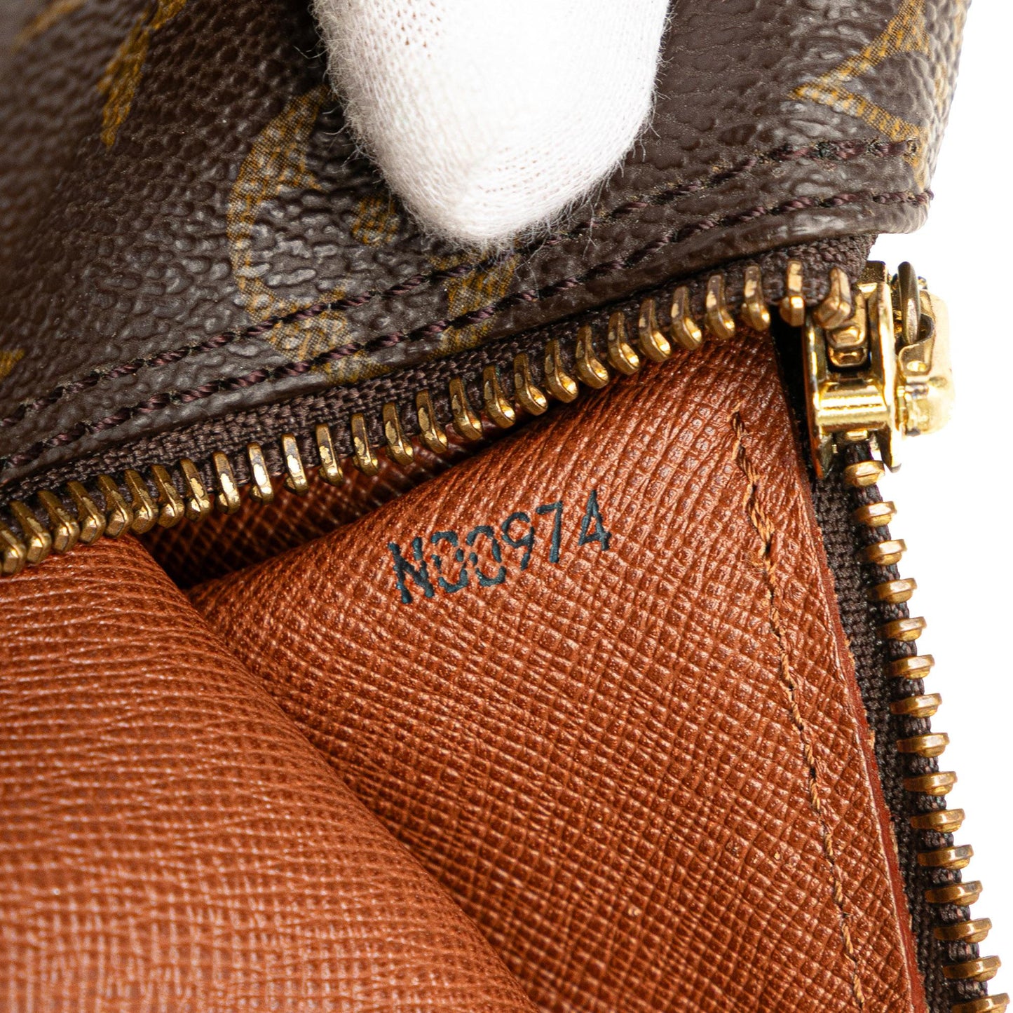 Louis Vuitton Monogram Papillon 26