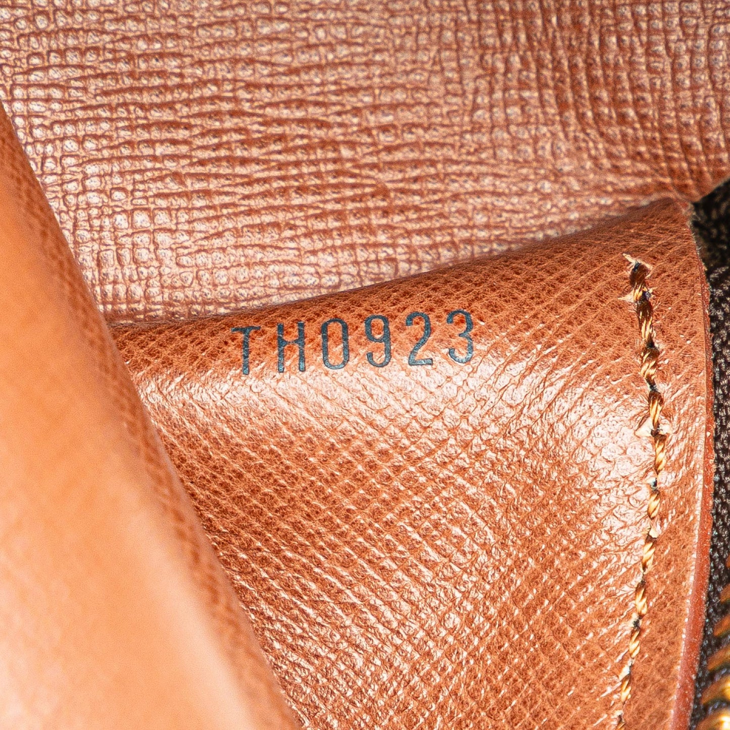 Louis Vuitton Monogram Papillon 26