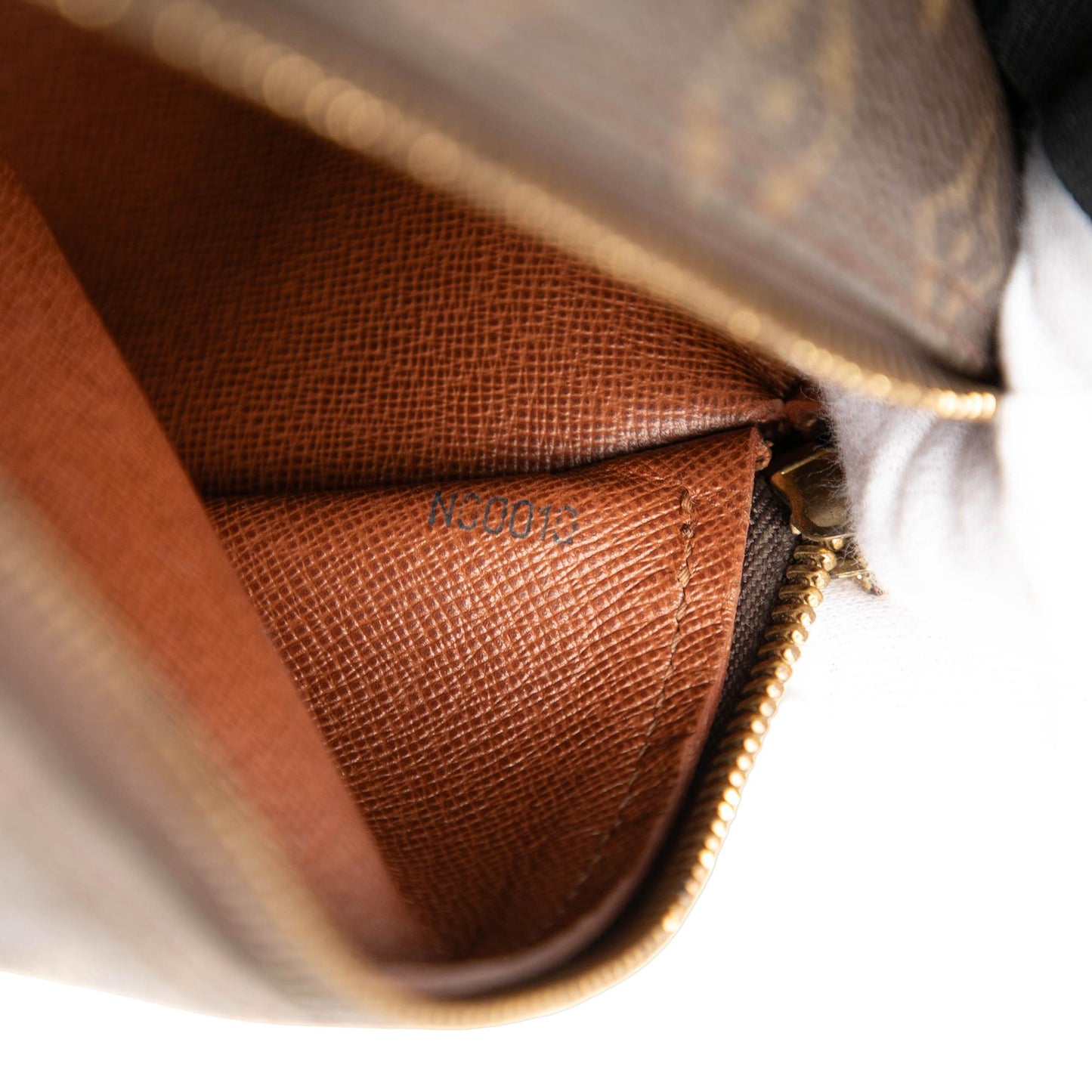 Louis Vuitton Monogram Papillon 26