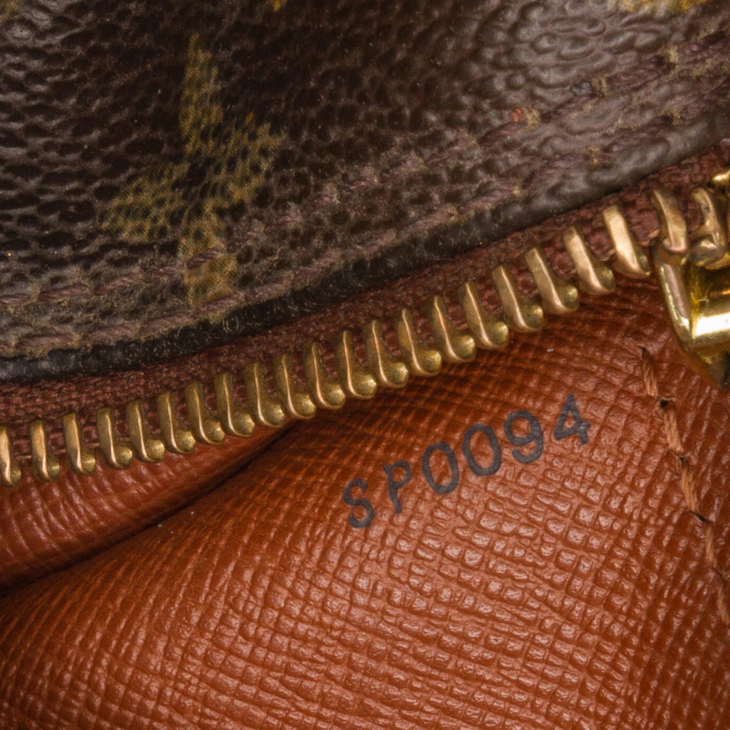 Louis Vuitton Monogram Papillon 30 (SHG-Fqeprl)