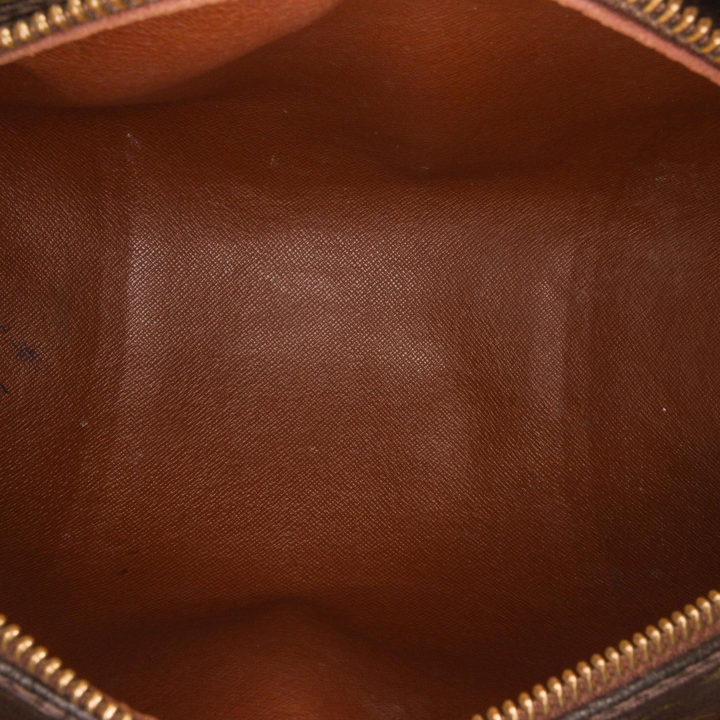Louis Vuitton Monogram Papillon 30 (SHG-Fqeprl)