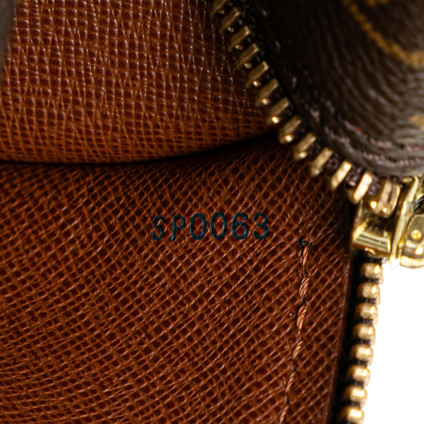 Louis Vuitton Monogram Papillon 30 (SHG-96sNO4)