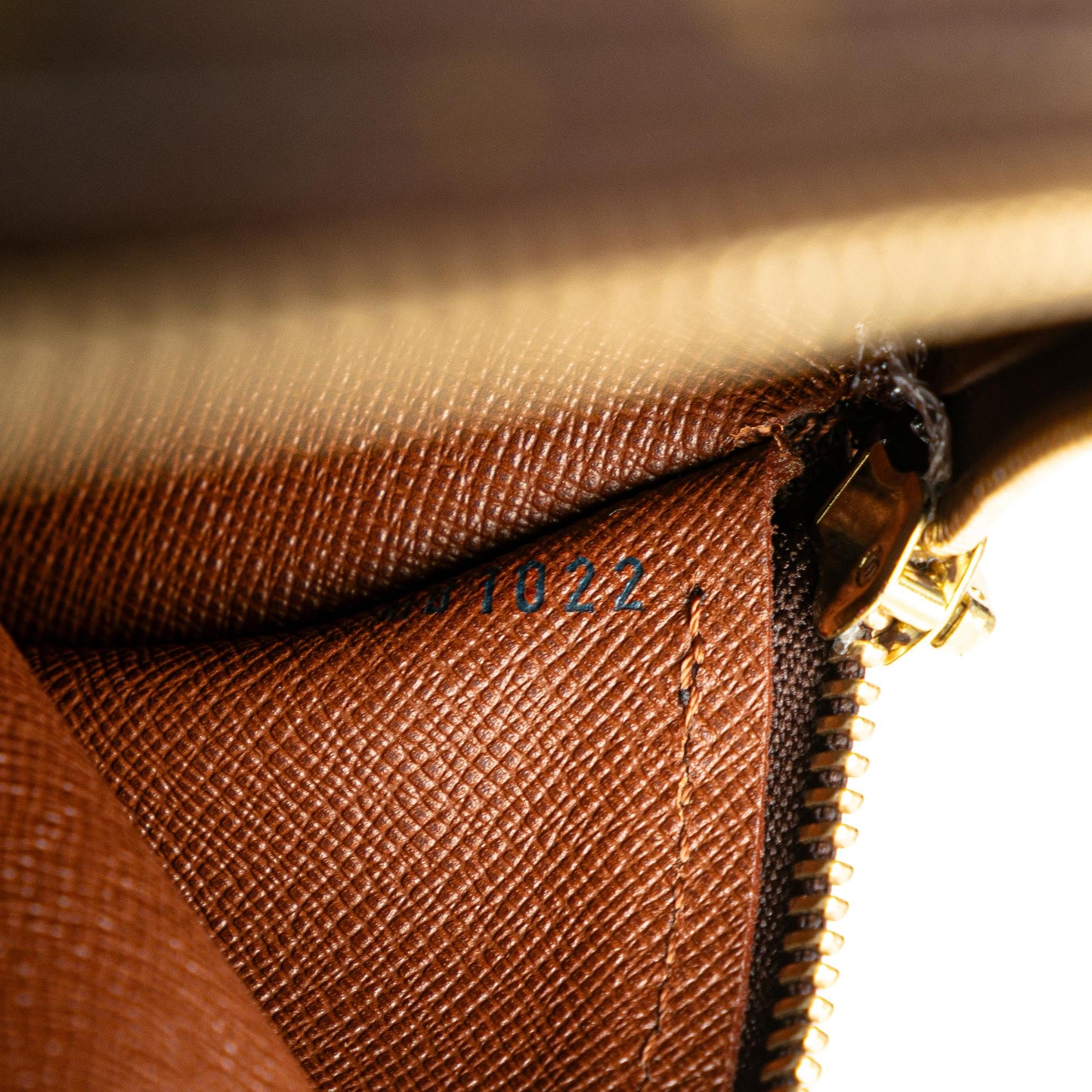 Louis Vuitton Monogram Papillon 30 (SHG-lHQFS8)