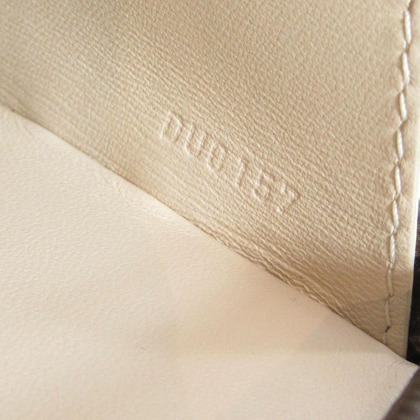 Louis Vuitton Monogram Parisian Petite Malle (SHG-TKMX3f)