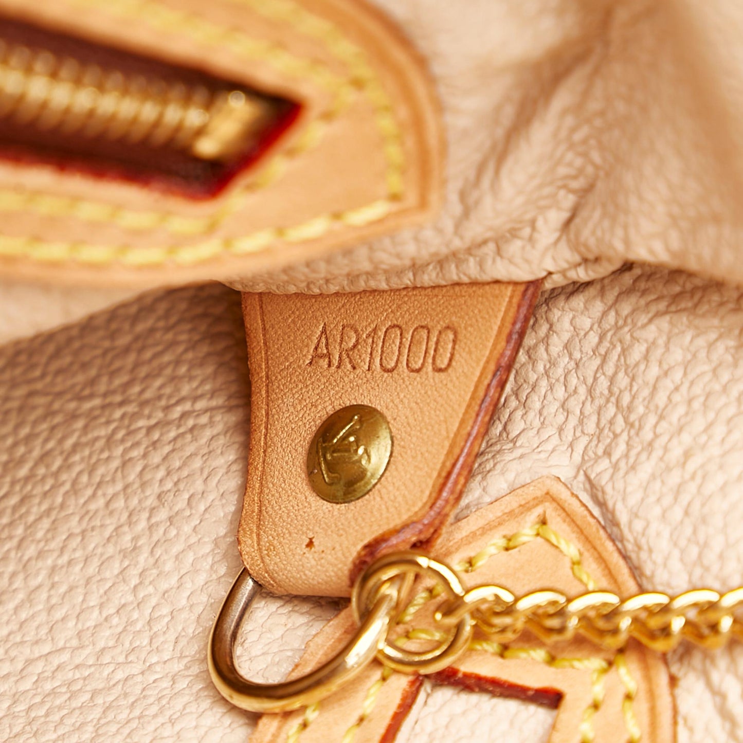 Louis Vuitton Monogram Petit Bucket (SHG-30593)