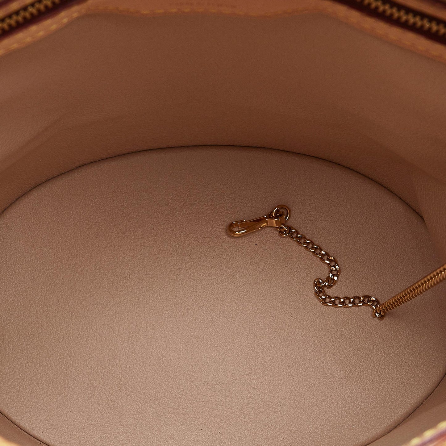 Louis Vuitton Monogram Petit Bucket (SHG-XqlCtj)
