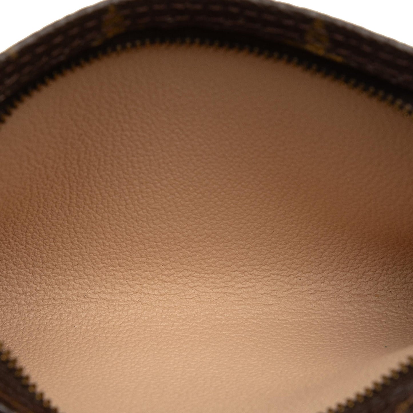 Louis Vuitton Monogram Petit Bucket (SHG-d55QoA)