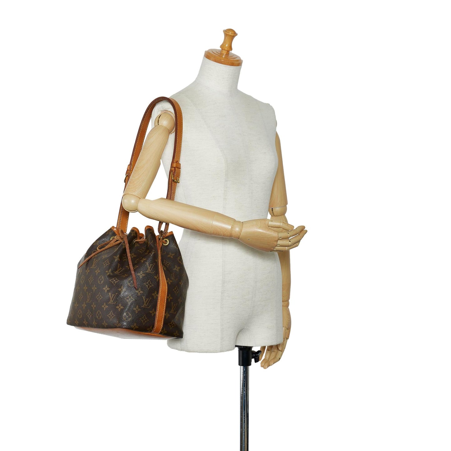 Louis Vuitton Monogram Petit Noe (SHG-vT3T0r)
