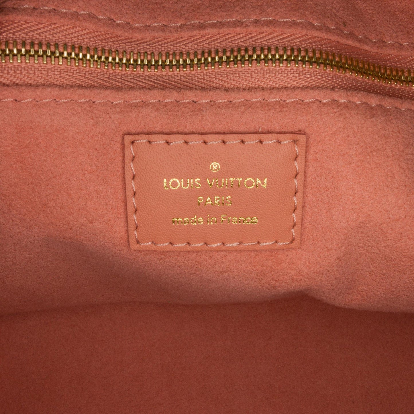 Louis Vuitton Monogram Petite Malle Souple (SHG-olL9GP)