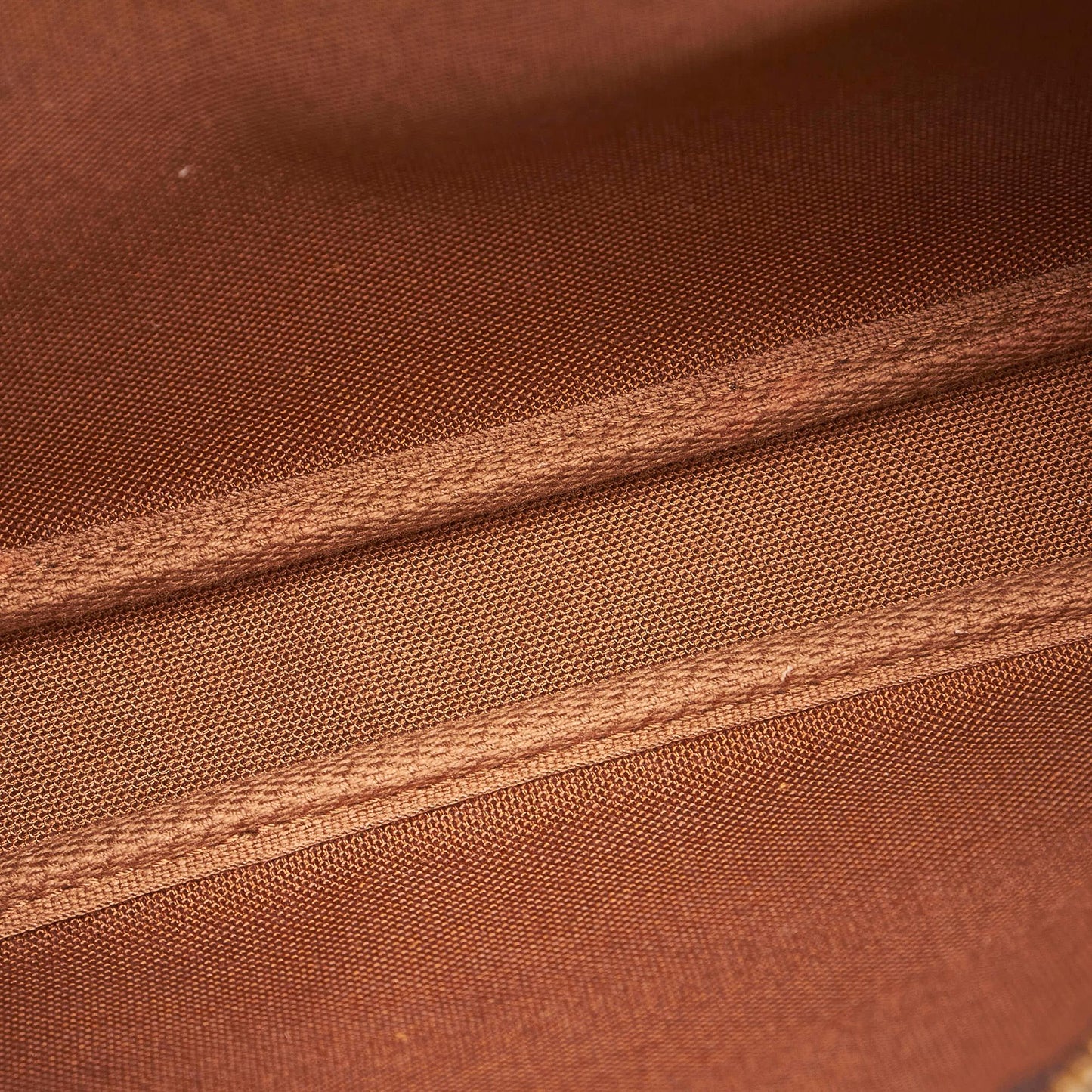 Louis Vuitton Monogram Pochette Accessoires (SHG-28725)